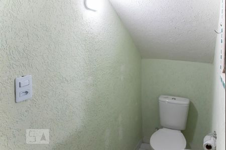 Lavabo de casa de condomínio para alugar com 2 quartos, 120m² em Jardim Arize, São Paulo