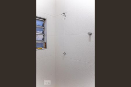 Casa de condomínio para alugar com 120m², 2 quartos e 2 vagasBanheiro da Suite 1