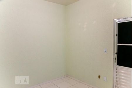 Casa de condomínio para alugar com 120m², 2 quartos e 2 vagasSuite 2