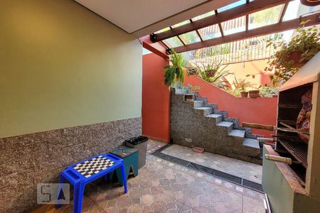 Casa à venda com 158m², 3 quartos e 3 vagasÁrea comum - Churrasqueira