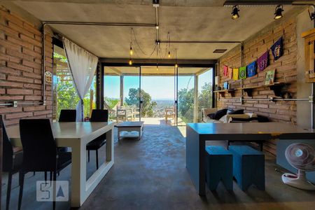 Casa à venda com 158m², 3 quartos e 3 vagasEspaço Gourmet