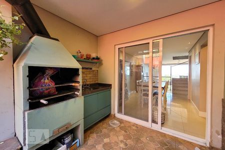 Casa à venda com 158m², 3 quartos e 3 vagasÁrea comum - Churrasqueira