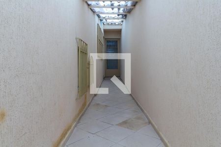 Casa para alugar com 39m², 1 quarto e sem vaga Casa para alugar com 39m², 1 quarto e sem vagaEntrada