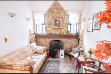 Sala de casa à venda com 5 quartos, 400m² em Planalto Paulista, São Paulo