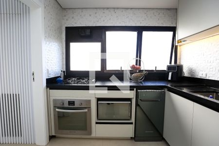 Apartamento à venda com 108m², 3 quartos e 2 vagas Apartamento à venda com 108m², 3 quartos e 2 vagasCozinha