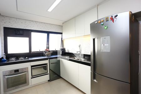Apartamento à venda com 108m², 3 quartos e 2 vagas Apartamento à venda com 108m², 3 quartos e 2 vagasCozinha