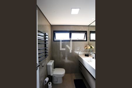 Apartamento à venda com 108m², 3 quartos e 2 vagas Apartamento à venda com 108m², 3 quartos e 2 vagasBanheiro