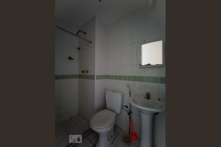 Apartamento à venda com 63m², 3 quartos e 1 vaga Apartamento à venda com 63m², 3 quartos e 1 vagaBanheiro Social