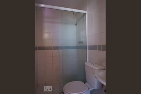 Apartamento à venda com 63m², 3 quartos e 1 vaga Apartamento à venda com 63m², 3 quartos e 1 vagaBanheiro Social