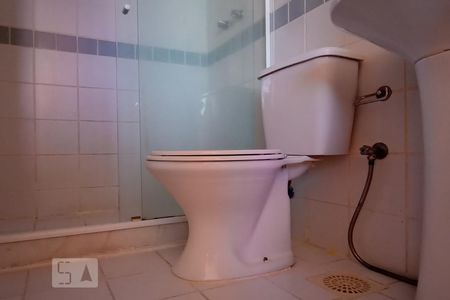 Apartamento à venda com 63m², 3 quartos e 1 vaga Apartamento à venda com 63m², 3 quartos e 1 vagaBanheiro da Suíte