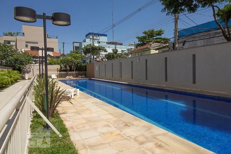 Apartamento à venda com 57m², 2 quartos e 1 vagaÁrea comum - Piscina