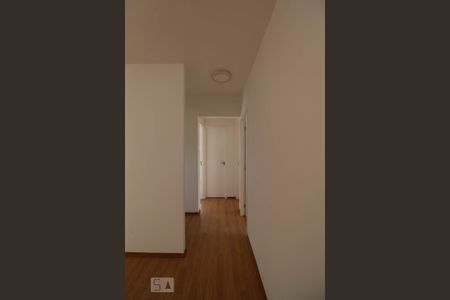 Corredor de apartamento para alugar com 3 quartos, 93m² em Vila Antonieta, Guarulhos