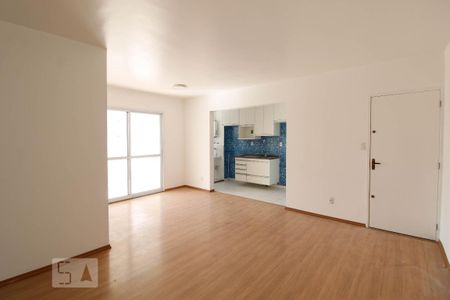 Sala de apartamento para alugar com 3 quartos, 93m² em Vila Antonieta, Guarulhos