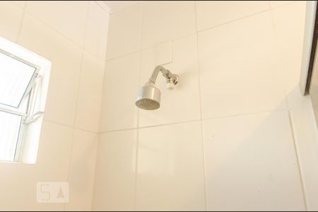 Apartamento à venda com 108m², 3 quartos e sem vagaChuveiro