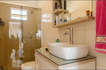 Apartamento à venda com 108m², 3 quartos e sem vagaBanheiro