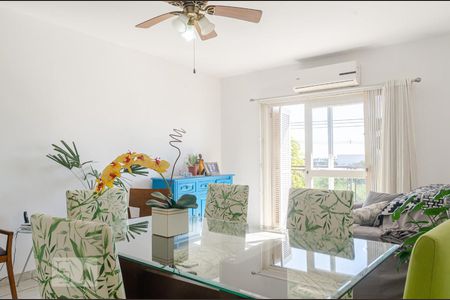 Sala de apartamento à venda com 3 quartos, 108m² em Cristal, Porto Alegre