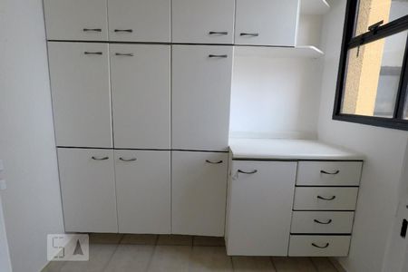 Apartamento à venda com 96m², 3 quartos e 2 vagasQuarto de Serviço