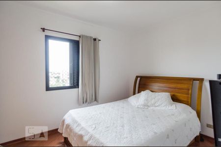 Apartamento à venda com 144m², 4 quartos e 2 vagasQuarto 3