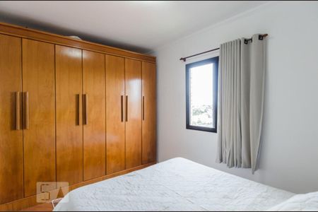 Apartamento à venda com 144m², 4 quartos e 2 vagasQuarto 3