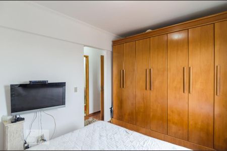 Apartamento à venda com 144m², 4 quartos e 2 vagasQuarto 3