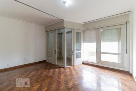 Studio para alugar com 38m², 1 quarto e sem vaga Studio para alugar com 38m², 1 quarto e sem vagaStudio
