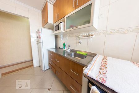 Apartamento à venda com 57m², 2 quartos e 1 vaga Apartamento à venda com 57m², 2 quartos e 1 vagaCozinha e Área de Serviço
