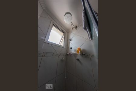 Apartamento à venda com 57m², 2 quartos e 1 vaga Apartamento à venda com 57m², 2 quartos e 1 vagaBanheiro