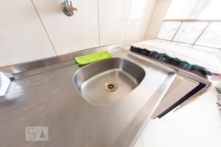 Apartamento à venda com 57m², 2 quartos e 1 vaga Apartamento à venda com 57m², 2 quartos e 1 vagaCozinha e Área de Serviço