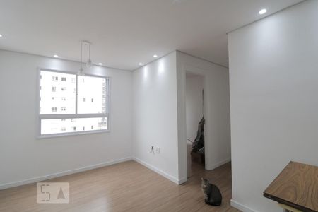 Sala de apartamento para alugar com 2 quartos, 40m² em Penha de França, São Paulo