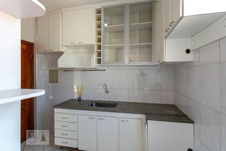 Apartamento à venda com 170m², 3 quartos e 1 vaga Apartamento à venda com 170m², 3 quartos e 1 vagaCozinha