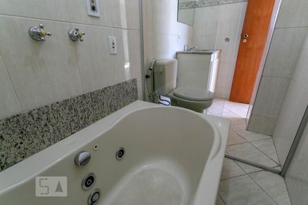 Apartamento à venda com 170m², 3 quartos e 1 vaga Apartamento à venda com 170m², 3 quartos e 1 vagaBanheiro Social 2