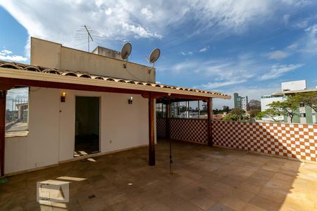 Apartamento à venda com 170m², 3 quartos e 1 vaga Apartamento à venda com 170m², 3 quartos e 1 vagaCobertura