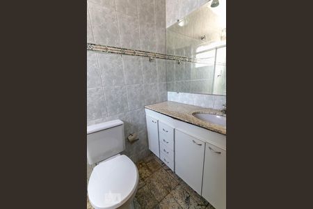 Apartamento à venda com 170m², 3 quartos e 1 vaga Apartamento à venda com 170m², 3 quartos e 1 vagaBanheiro da Suíte