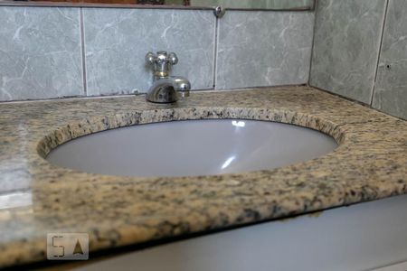 Apartamento à venda com 170m², 3 quartos e 1 vaga Apartamento à venda com 170m², 3 quartos e 1 vagaBanheiro da Suíte