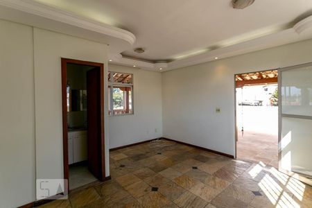 Apartamento à venda com 170m², 3 quartos e 1 vaga Apartamento à venda com 170m², 3 quartos e 1 vagaSala 2