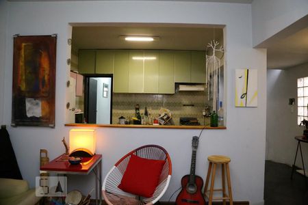 Sala de casa para alugar com 3 quartos, 130m² em Jardim Monte Alegre, Taboão da Serra