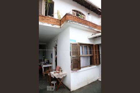 Casa à venda com 130m², 3 quartos e 2 vagasFachada