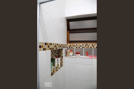 Casa à venda com 130m², 3 quartos e 2 vagasBanheiro Social