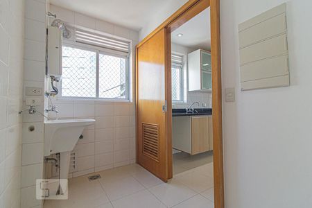 Apartamento para alugar com 156m², 3 quartos e 2 vagasÁrea de Serviço