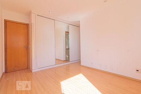 Apartamento para alugar com 156m², 3 quartos e 2 vagasQuarto 3