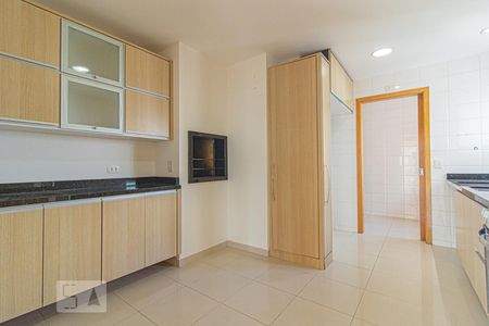 Apartamento para alugar com 156m², 3 quartos e 2 vagasCozinha