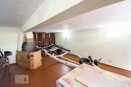 Casa à venda com 200m², 3 quartos e 3 vagas Casa à venda com 200m², 3 quartos e 3 vagasGaragem