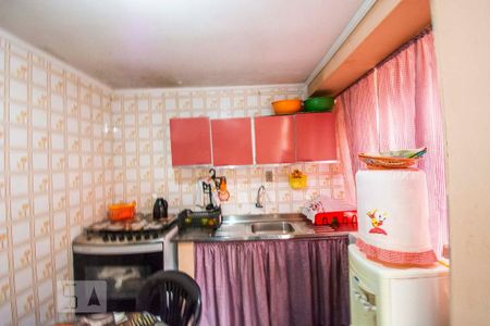 Casa à venda com 200m², 3 quartos e 3 vagas Casa à venda com 200m², 3 quartos e 3 vagasCozinha