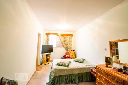 Suite de casa à venda com 3 quartos, 200m² em Jardim Adhemar de Barros, São Paulo