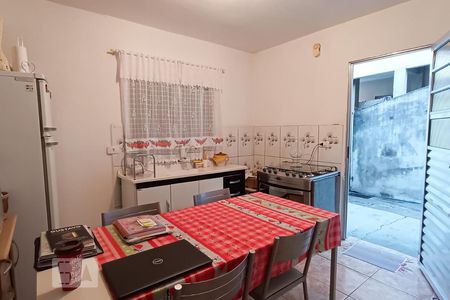 Casa à venda com 50m², 1 quarto e sem vaga Casa à venda com 50m², 1 quarto e sem vagaCozinha