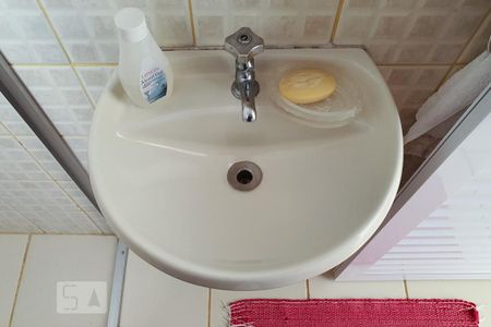 Casa à venda com 300m², 4 quartos e 4 vagasBanheiro da edícula