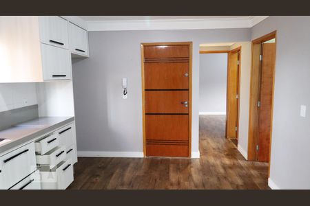 Apartamento para alugar com 2 quartos, 55m² em Vila Dirce, Mauá