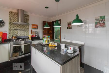 Casa à venda com 240m², 3 quartos e 3 vagasCozinha