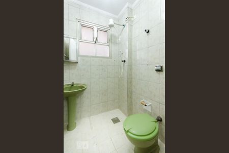 Apartamento para alugar com 85m², 2 quartos e 1 vaga Apartamento para alugar com 85m², 2 quartos e 1 vagaBanheiro de serviço