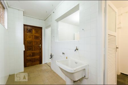 Apartamento para alugar com 85m², 2 quartos e 1 vaga Apartamento para alugar com 85m², 2 quartos e 1 vagaÁrea de serviço
